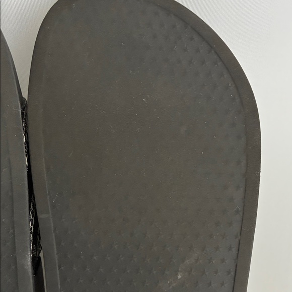 Givenchy Black & White Patterned Logo Slide Sandals main image 8